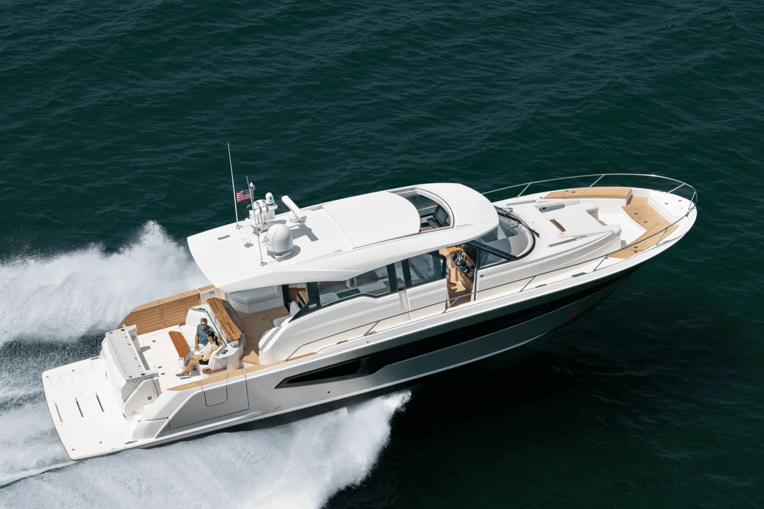 2025 Tiara Yachts EX 60 Image Thumbnail #1