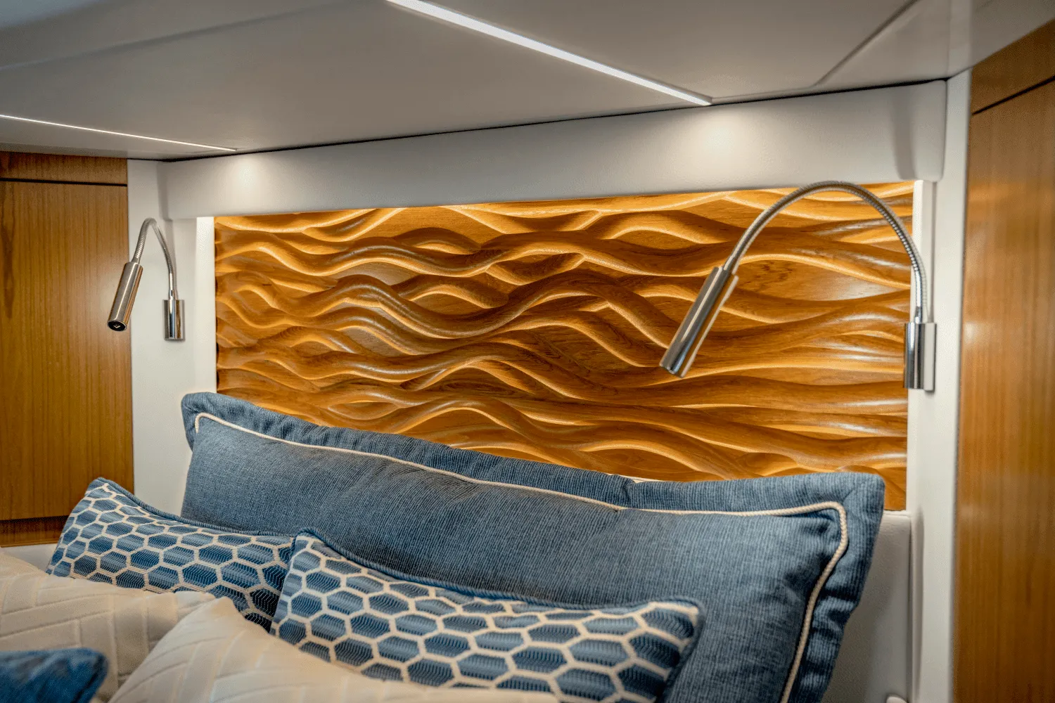 2025 Tiara Yachts EX 60 Image Thumbnail #61