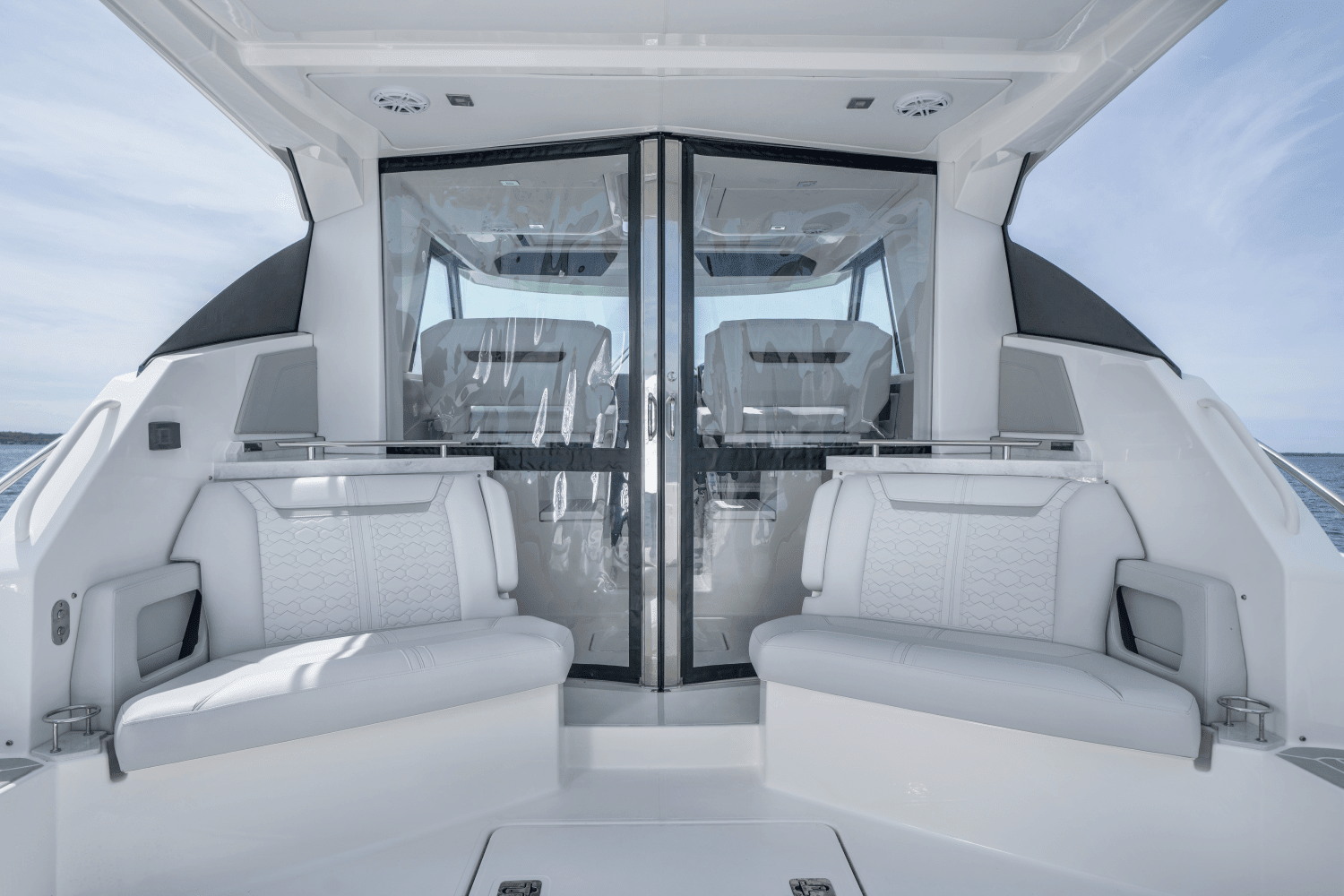 2025 Tiara Yachts LE 43 Image Thumbnail #48