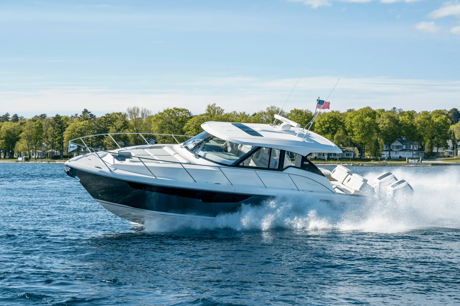 2025 Tiara Yachts LE 43 Image Thumbnail #0