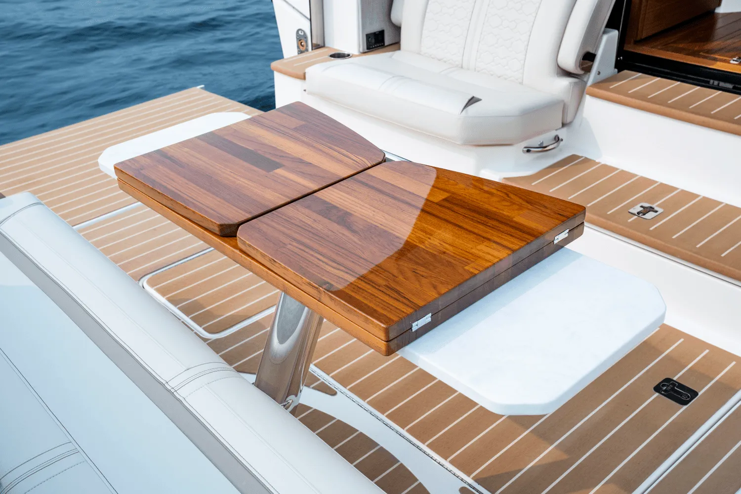 2025 Tiara Yachts LE 48 Image Thumbnail #26