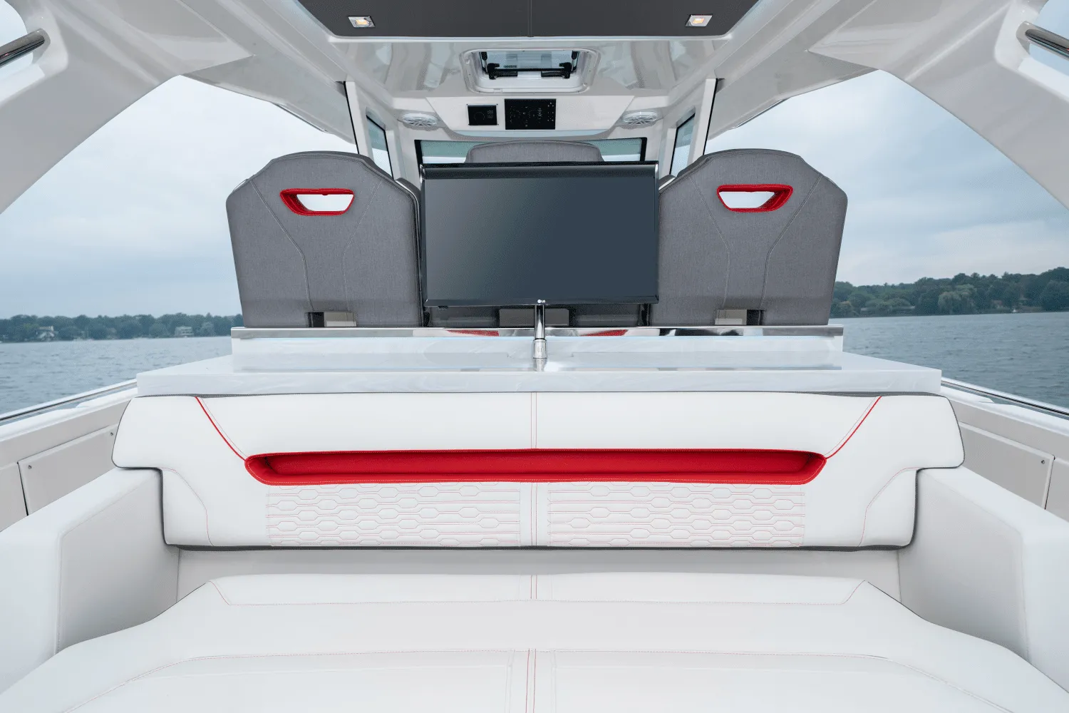 2025 Tiara Yachts LS 34 Image Thumbnail #71