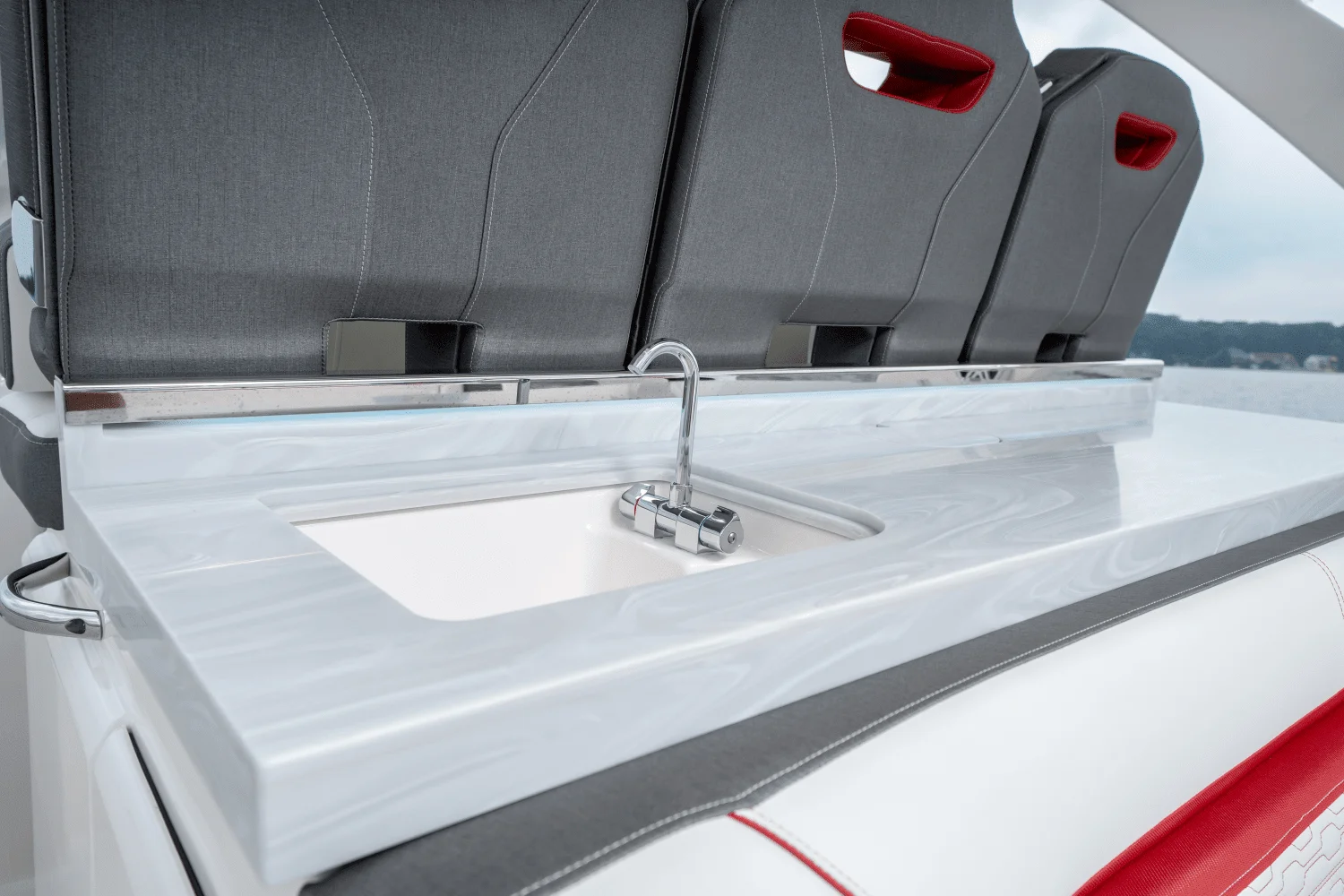 2025 Tiara Yachts LS 34 Image Thumbnail #45