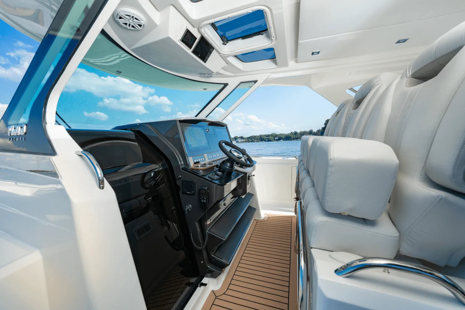 2025 Tiara Yachts LS 38 Image Thumbnail #27