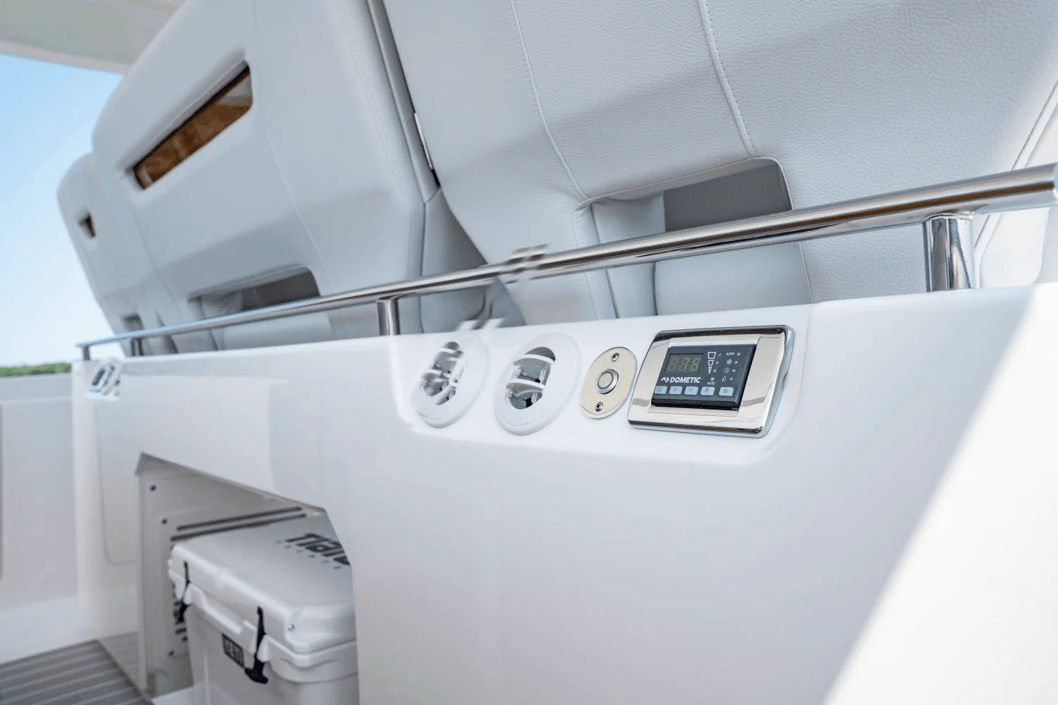 2025 Tiara Yachts LS 43 Image Thumbnail #12