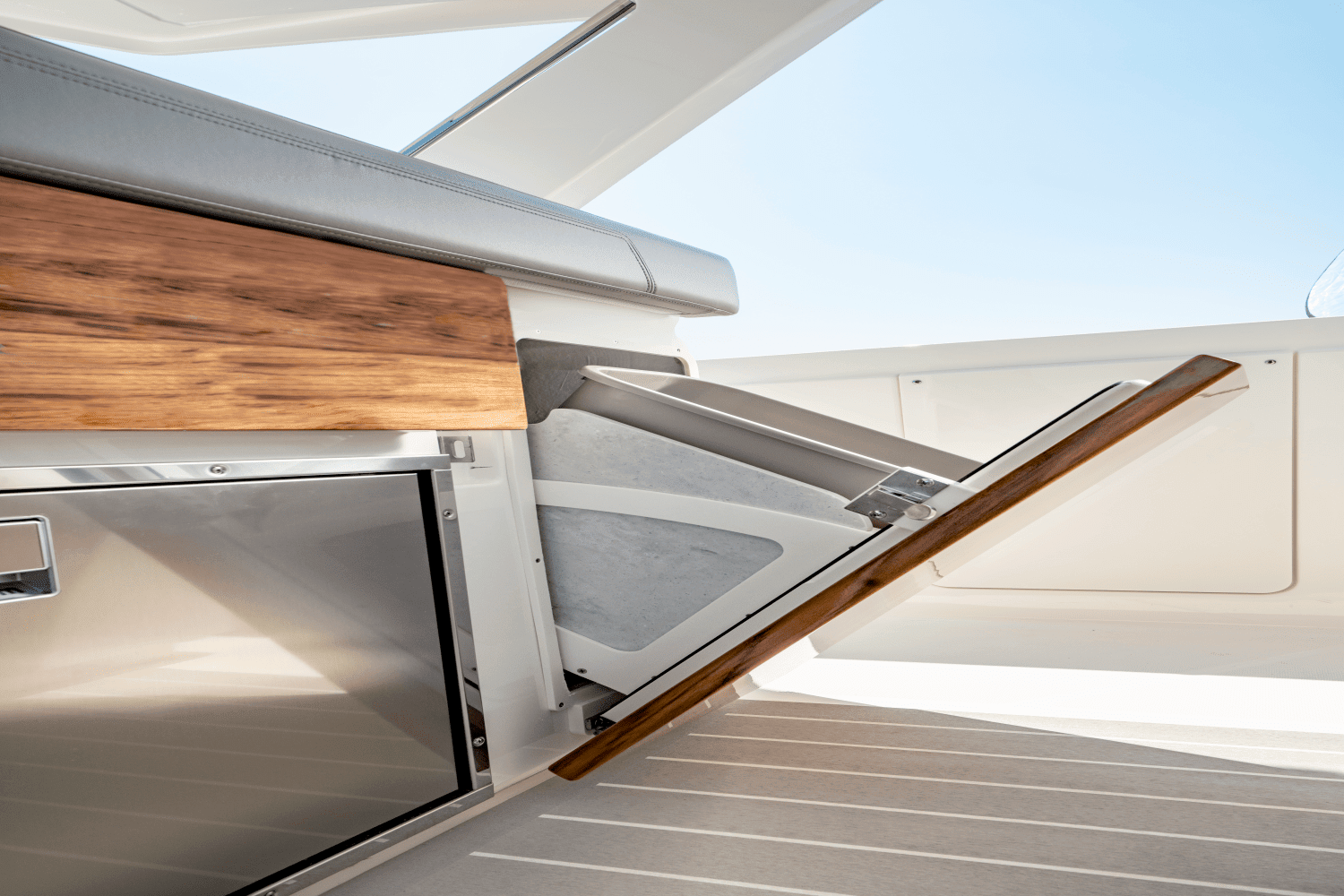 2025 Tiara Yachts LS 43 Image Thumbnail #63