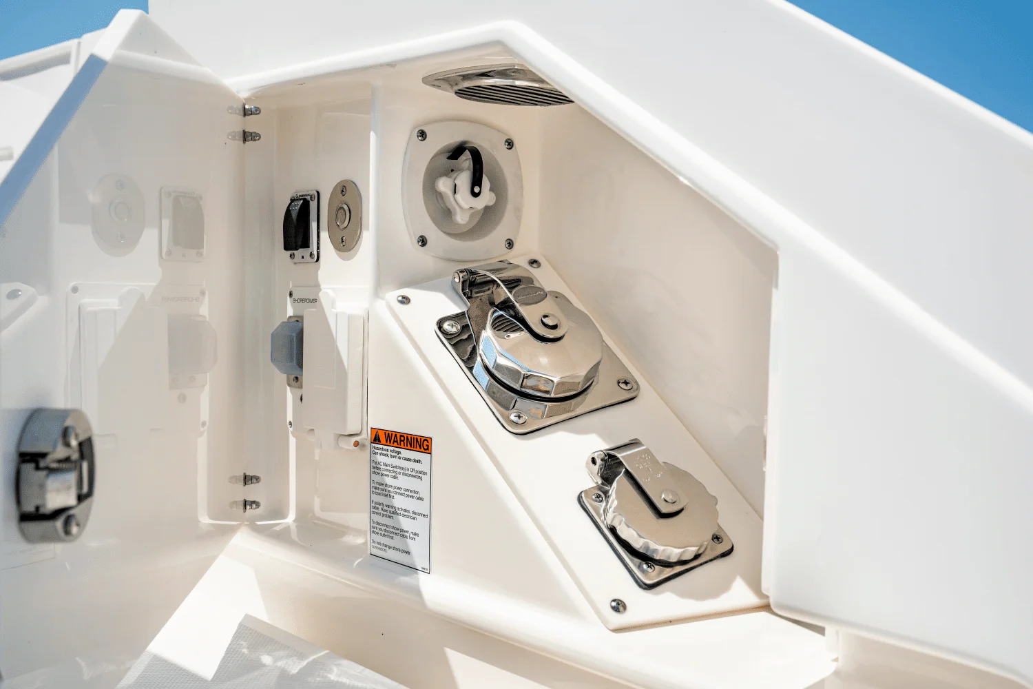 2025 Tiara Yachts LS 43 Image Thumbnail #45