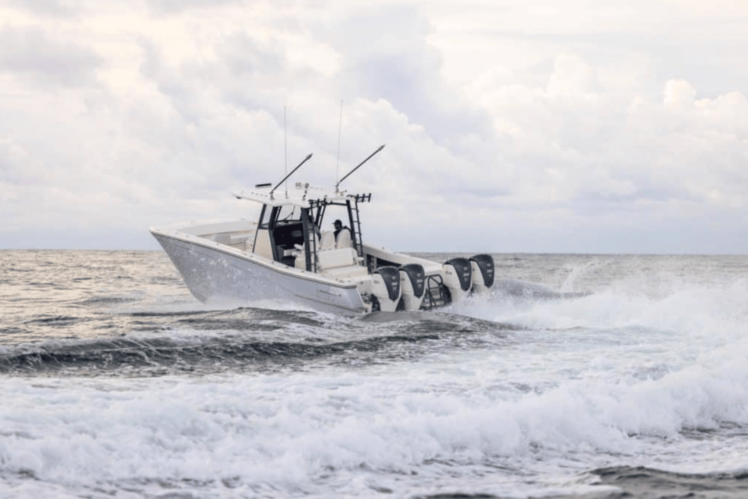 2025 World Cat 400CC-X Image Thumbnail #13