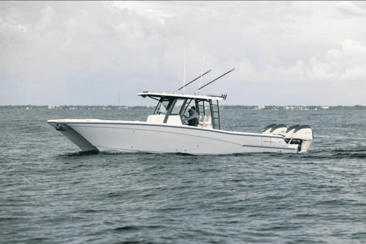 2025 World Cat 400CC-X Image Thumbnail #16