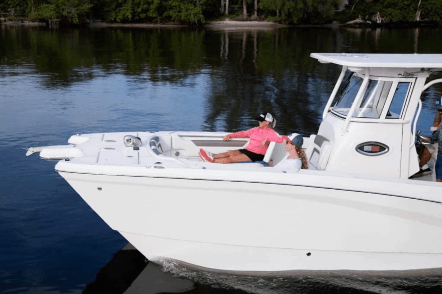 2025 World Cat 295CC Image Thumbnail #12