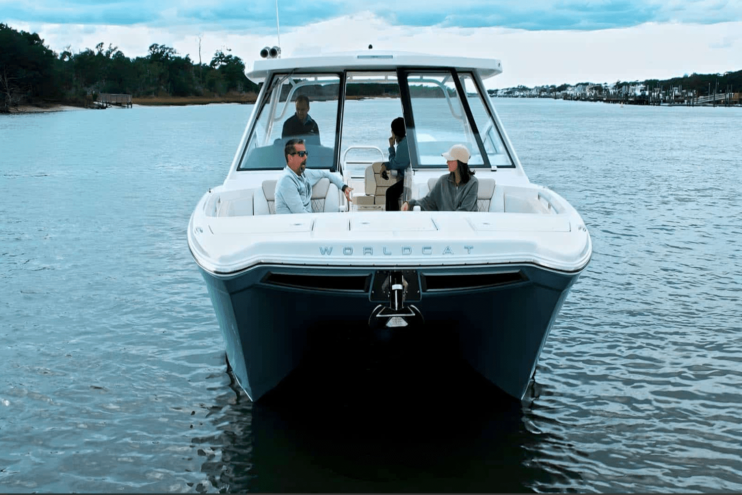 2025 World Cat 400DC-X Island Image Thumbnail #0