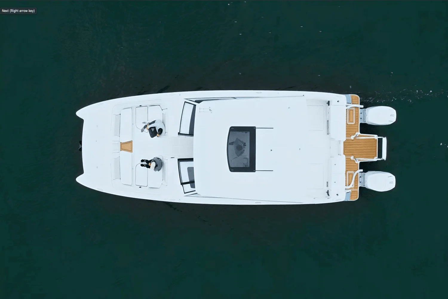 2025 World Cat 400DC-X Island Image Thumbnail #1