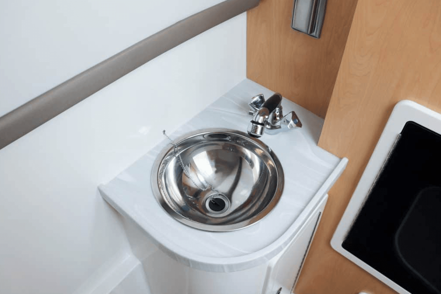 2025 World Cat 325DC Image Thumbnail #14