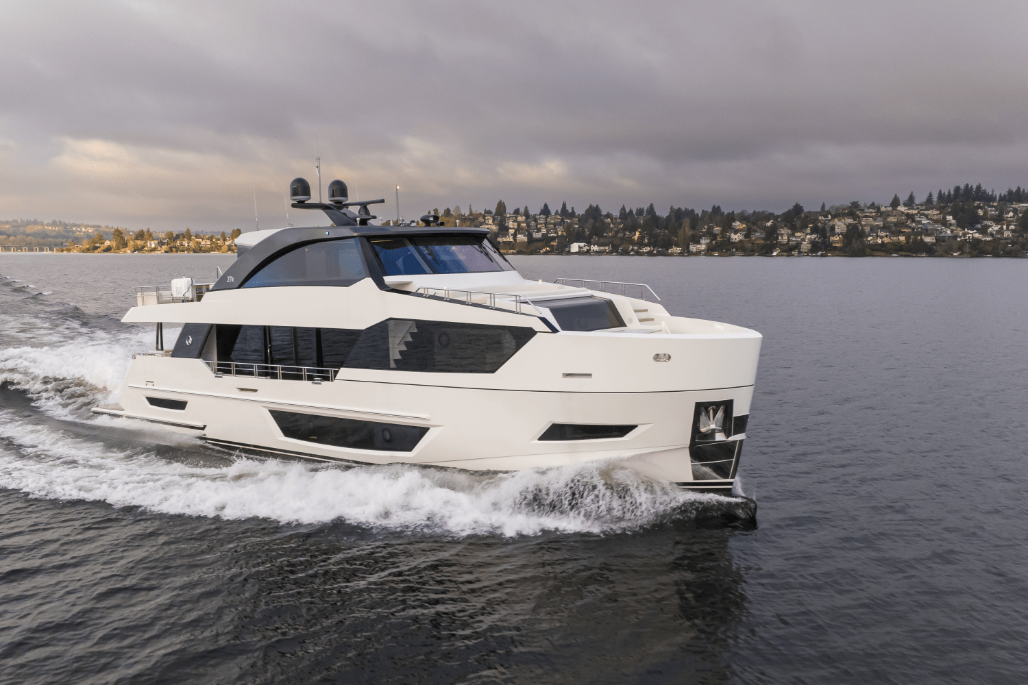 2025 Ocean Alexander
                                                             27R Image Thumbnail #13