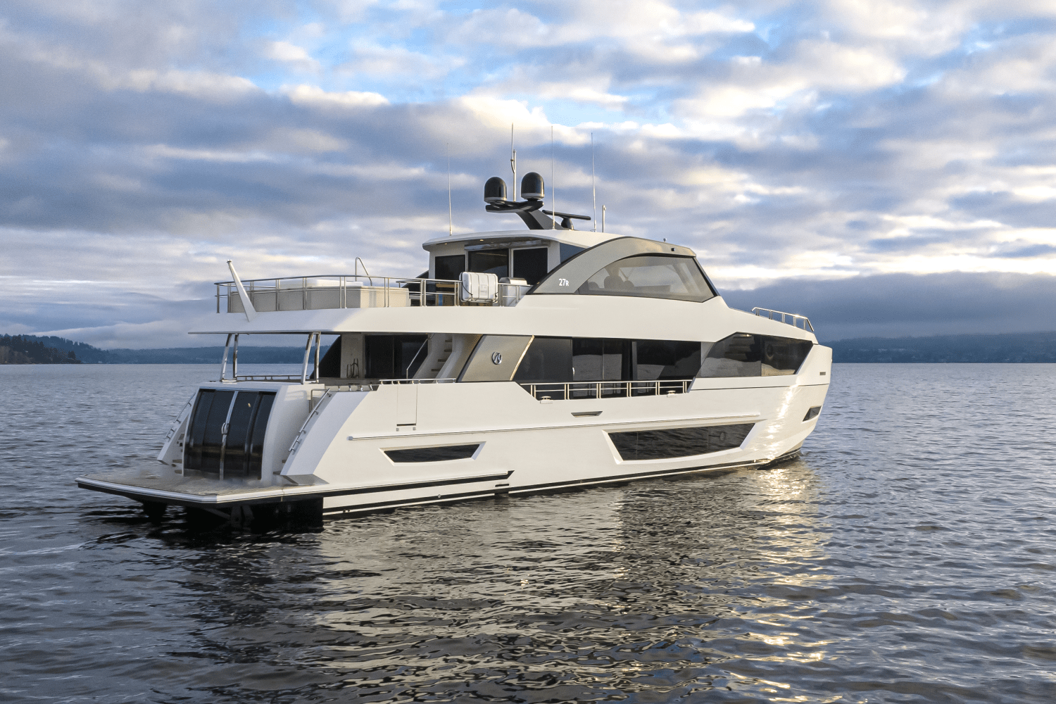 2025 Ocean Alexander
                                                             27R Image Thumbnail #1