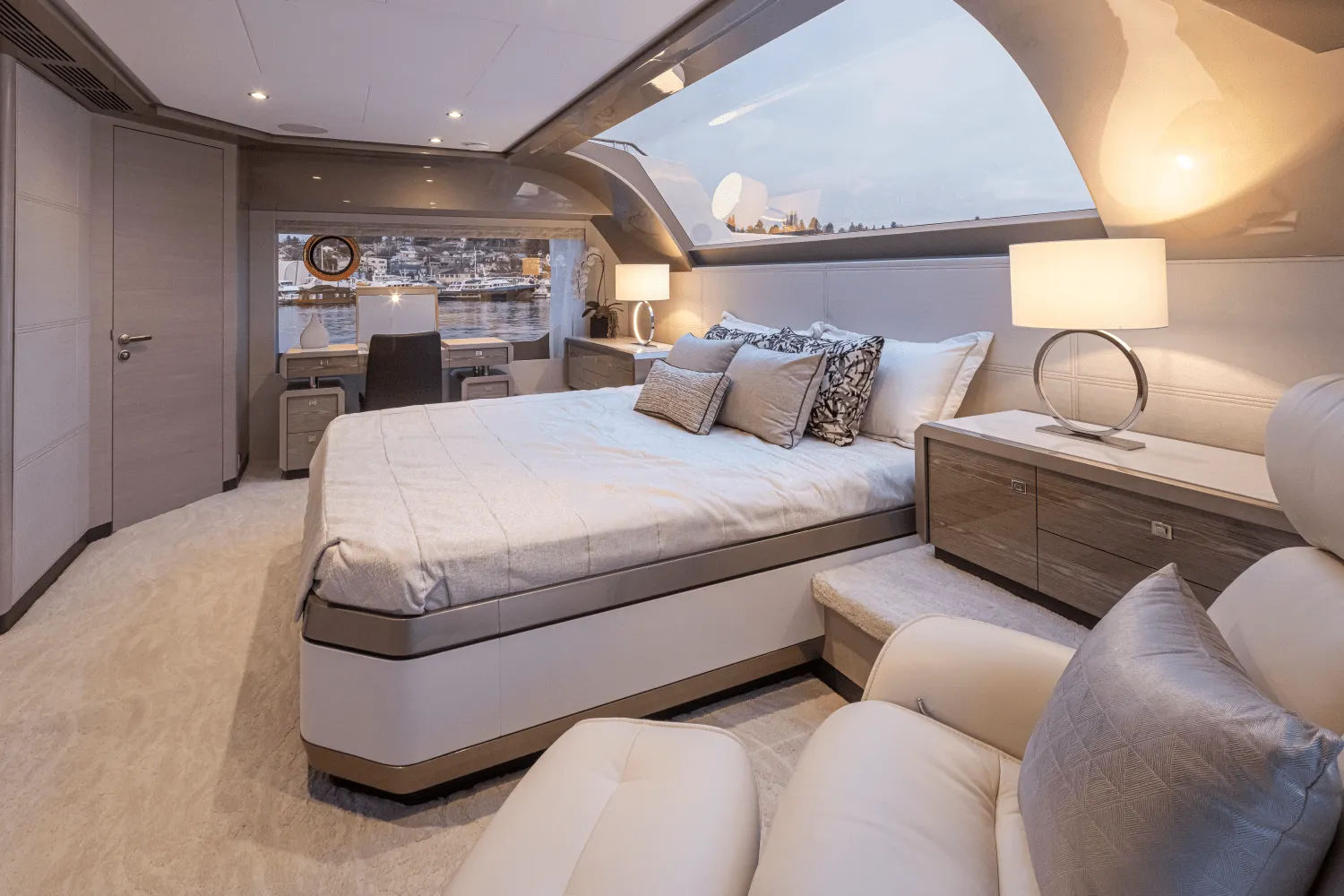 2026 Ocean Alexander 27R Image Thumbnail #63