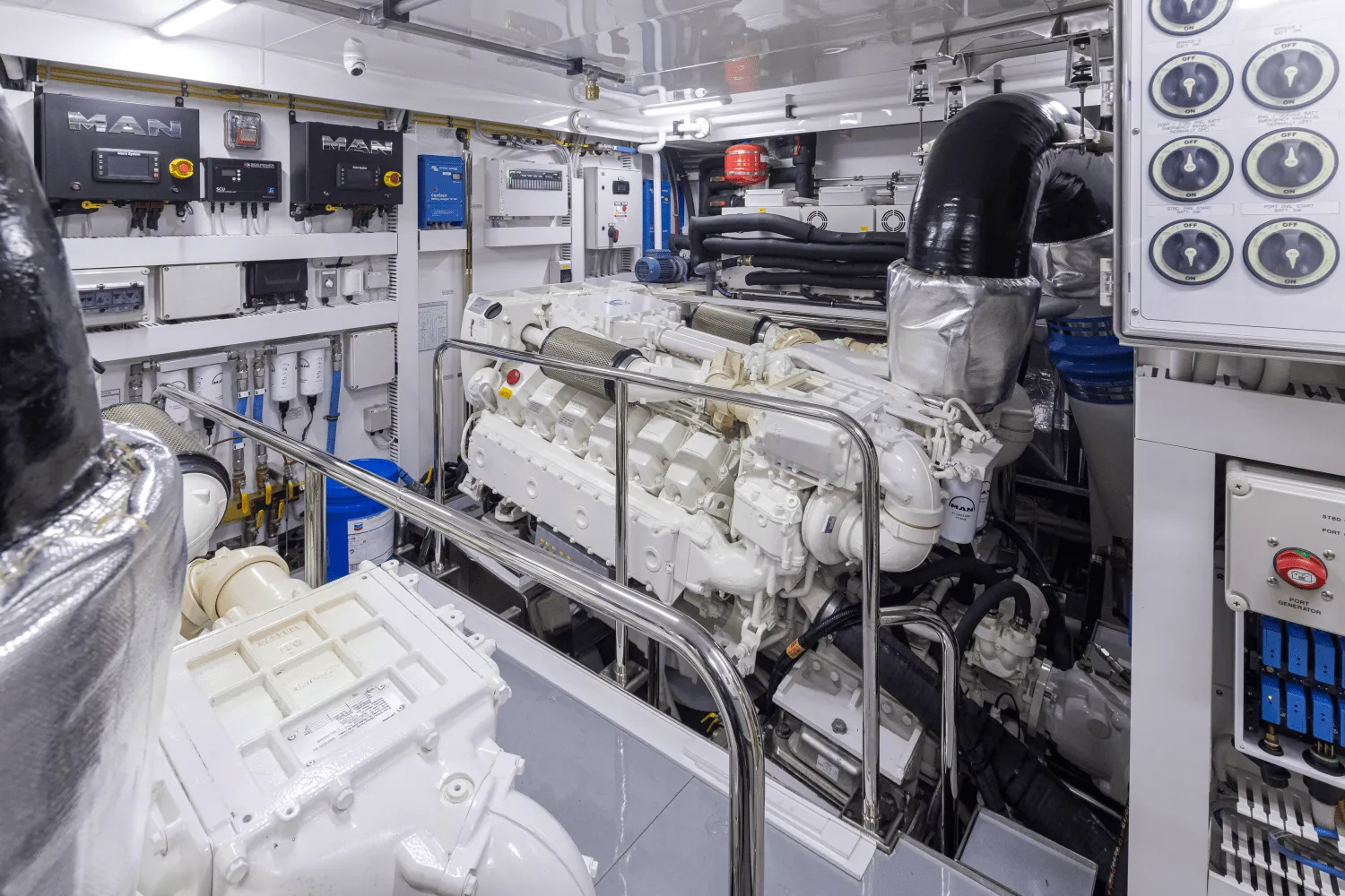 2026 Ocean Alexander 27R Image Thumbnail #96