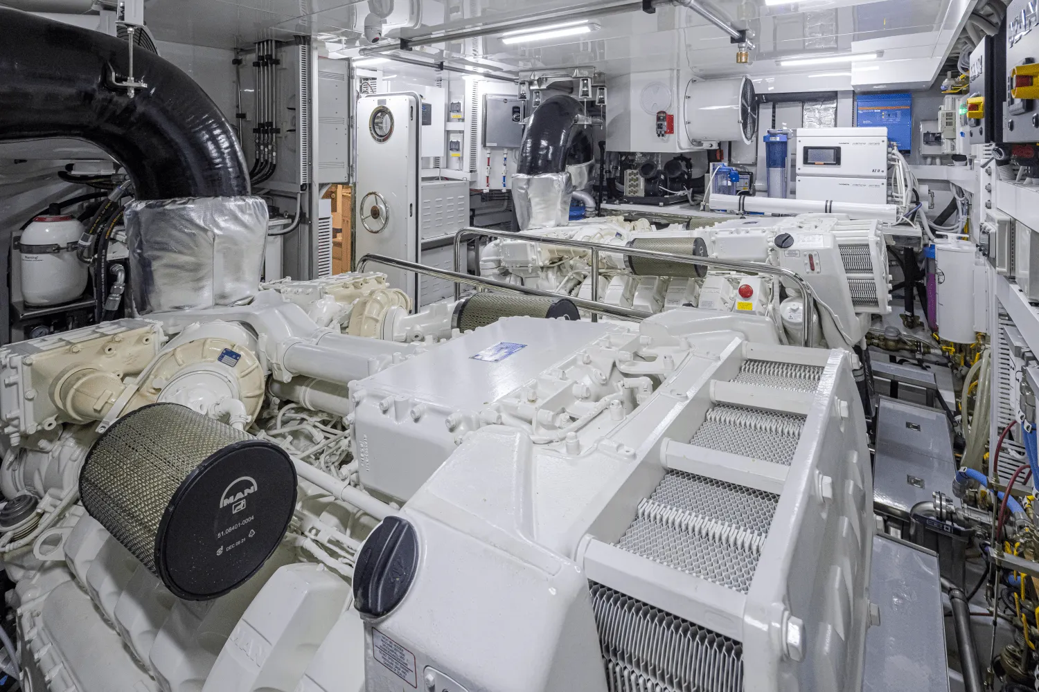 2026 Ocean Alexander 27R Image Thumbnail #93