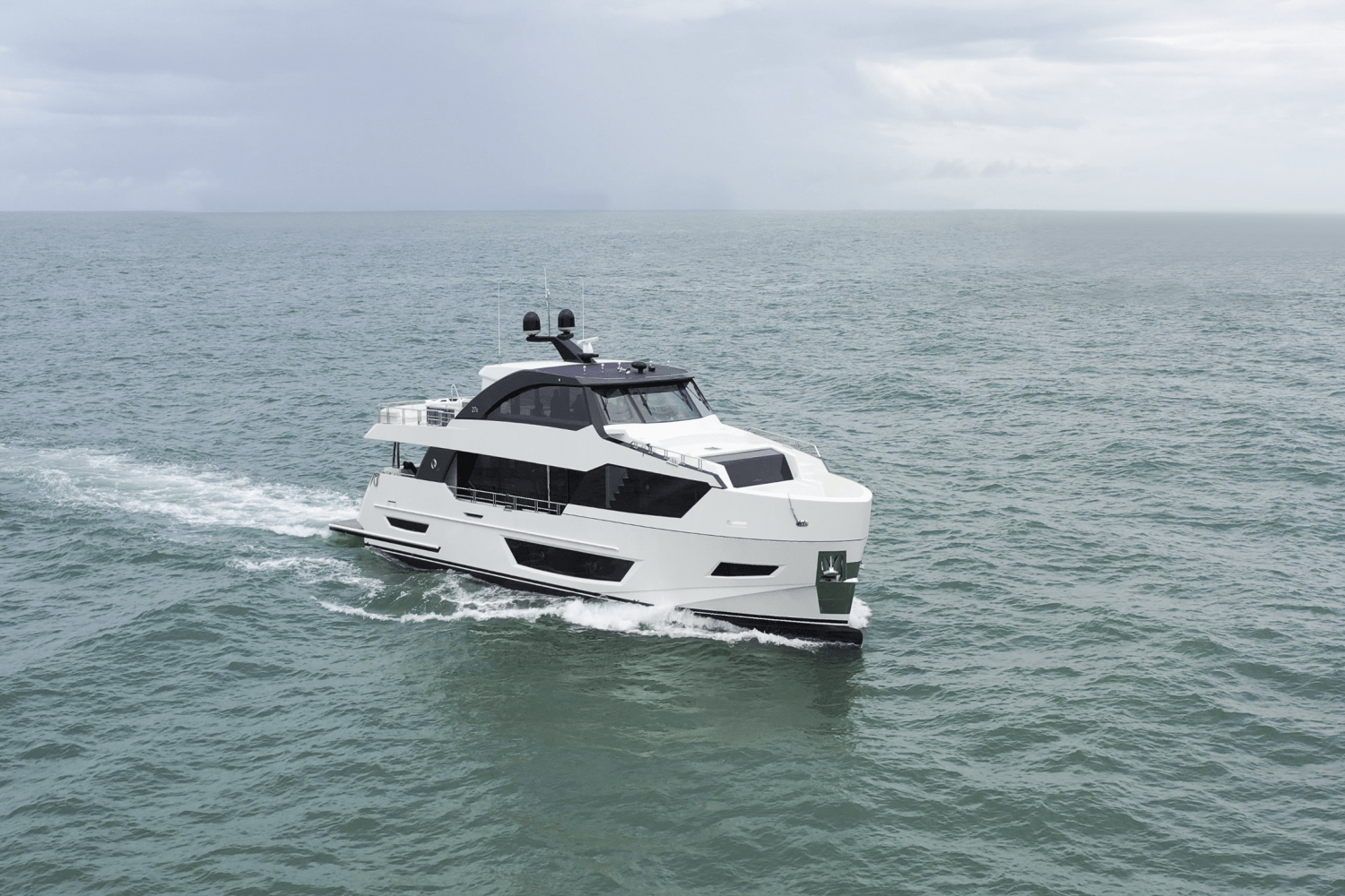 2025 Ocean Alexander 27R Image Thumbnail #6