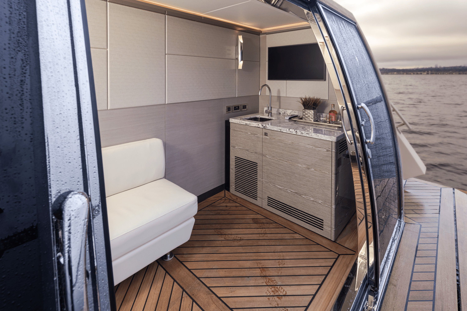 2026 Ocean Alexander 27R Image Thumbnail #37