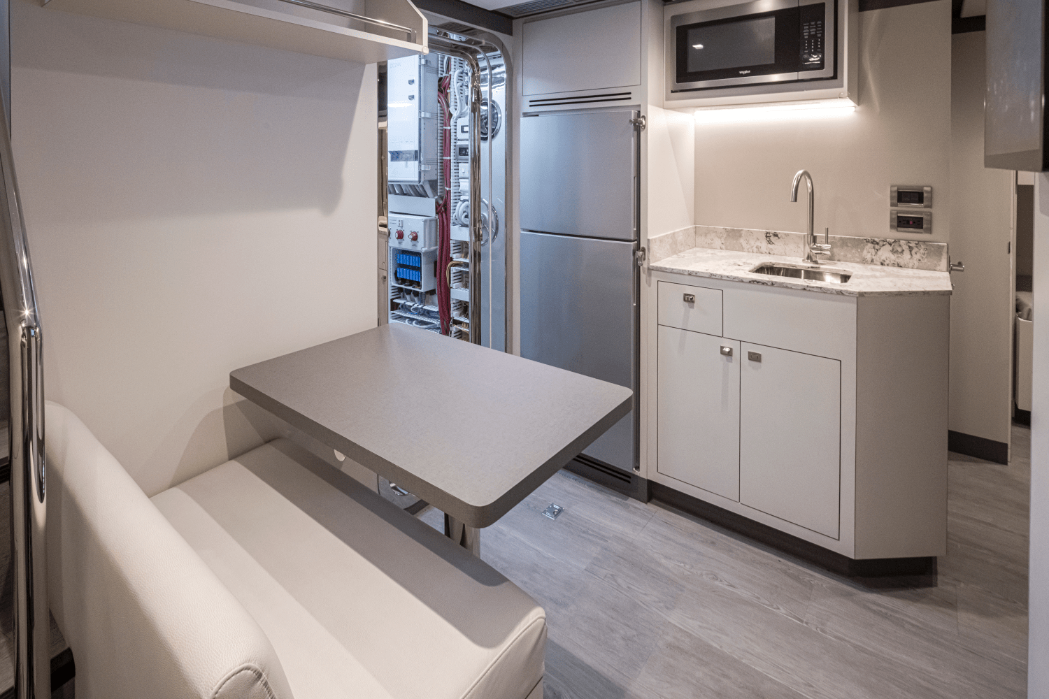 2026 Ocean Alexander 27R Image Thumbnail #86