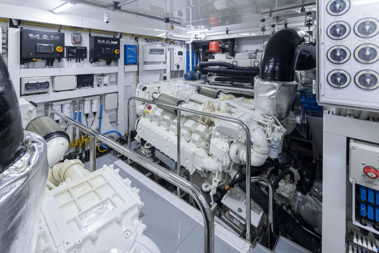 2026 Ocean Alexander 27R Image Thumbnail #98