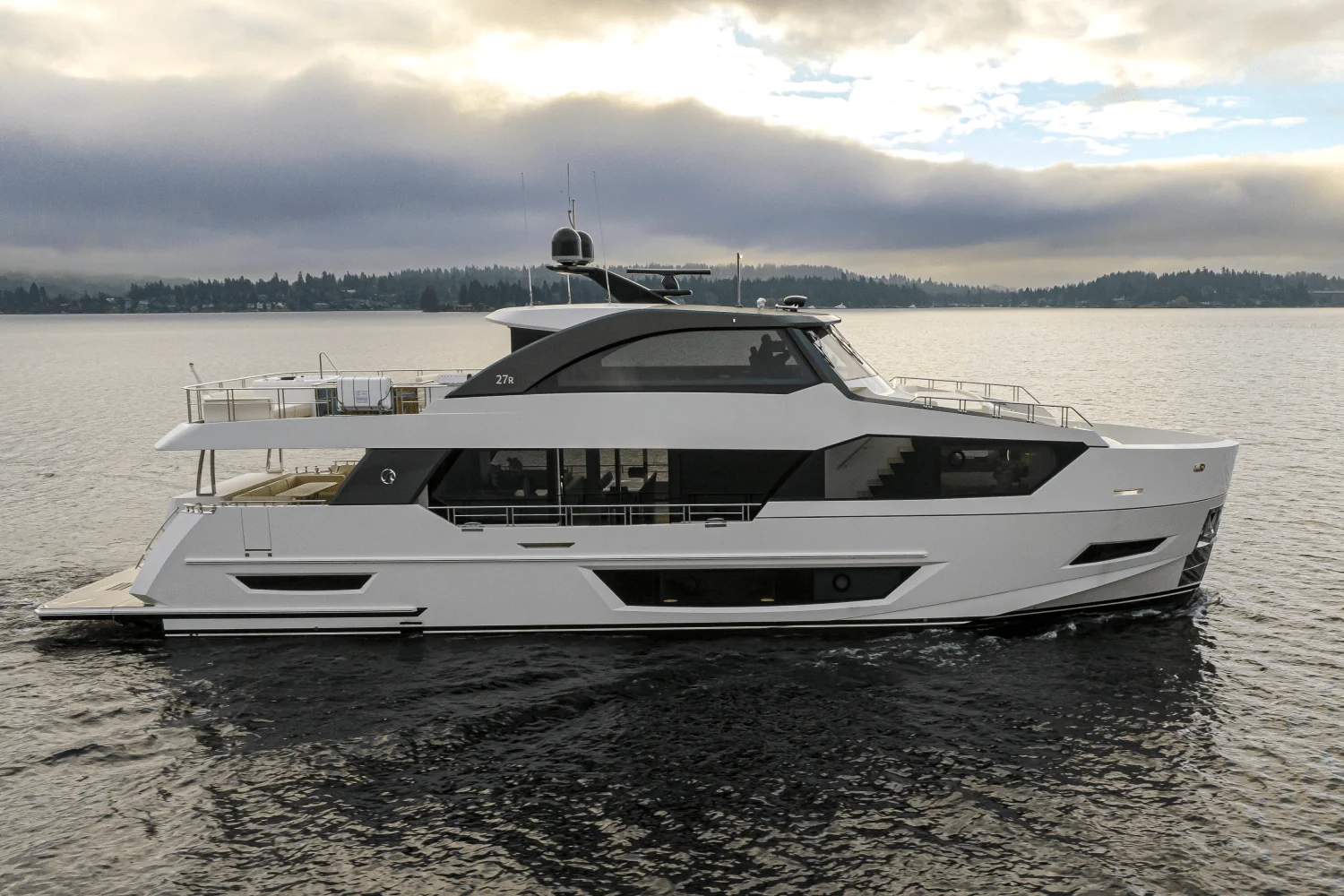 2026 Ocean Alexander
                                                             27R Image Thumbnail #23