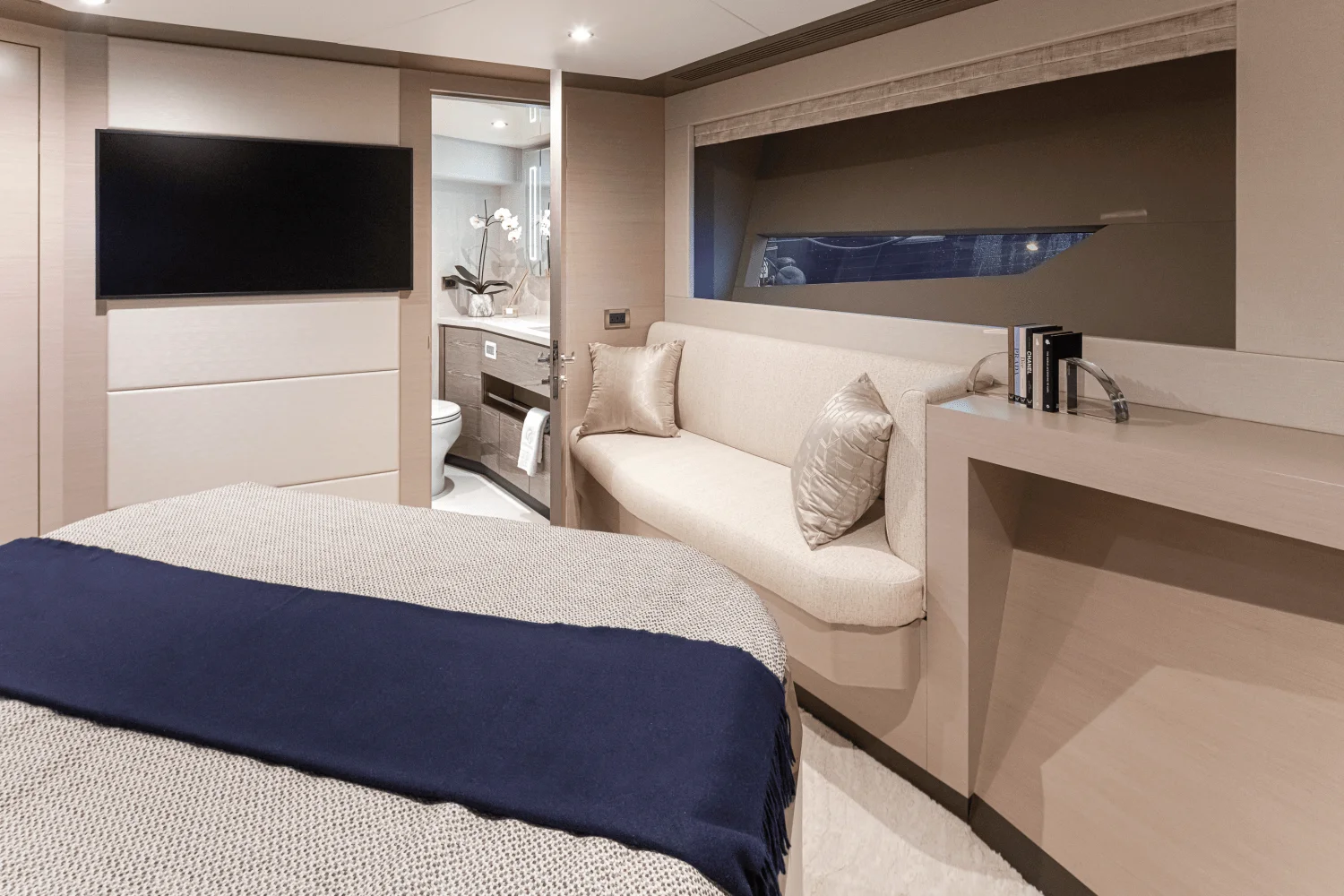 2026 Ocean Alexander
                                                             27R Image Thumbnail #76