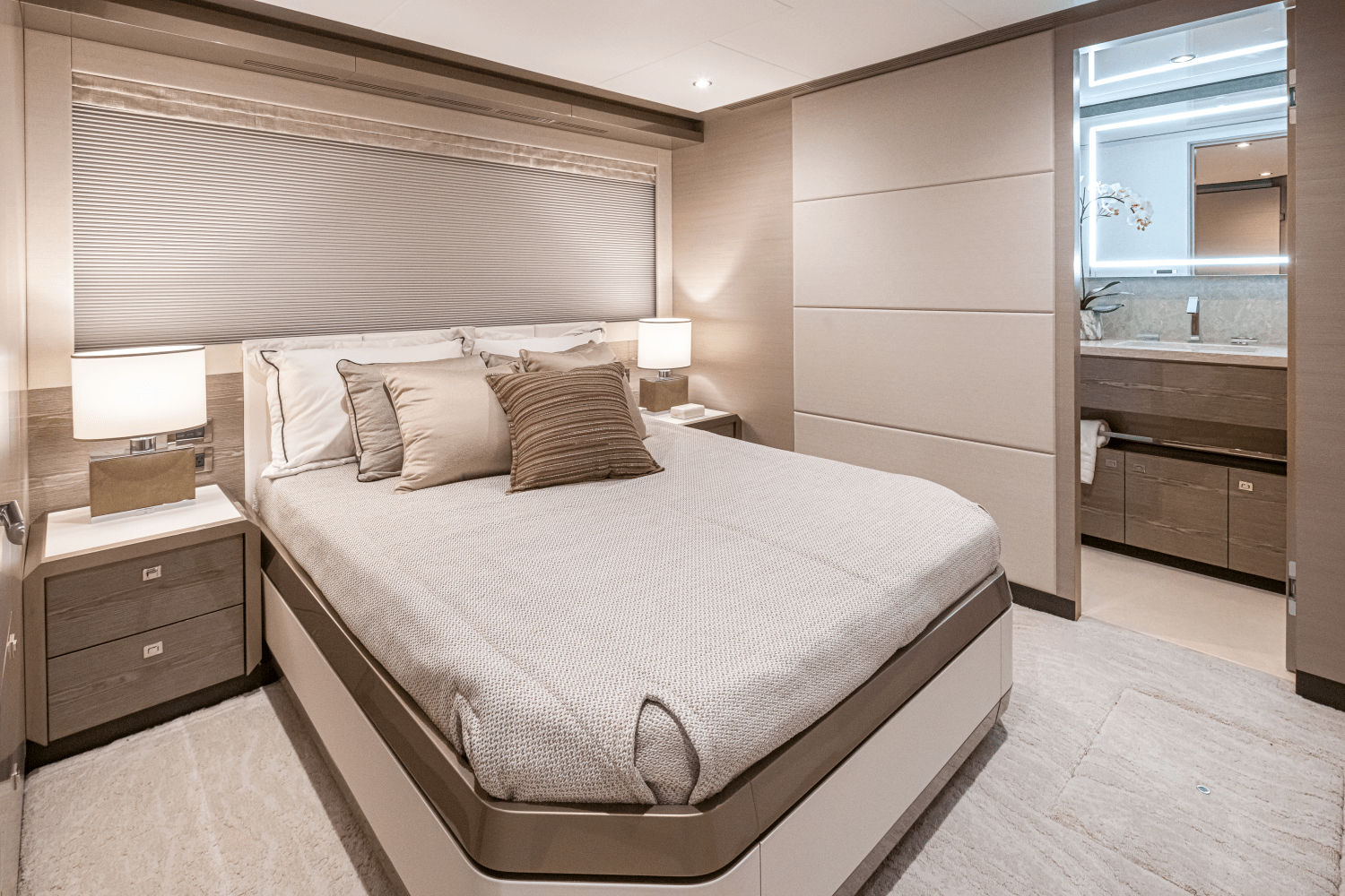 2026 Ocean Alexander 27R Image Thumbnail #70