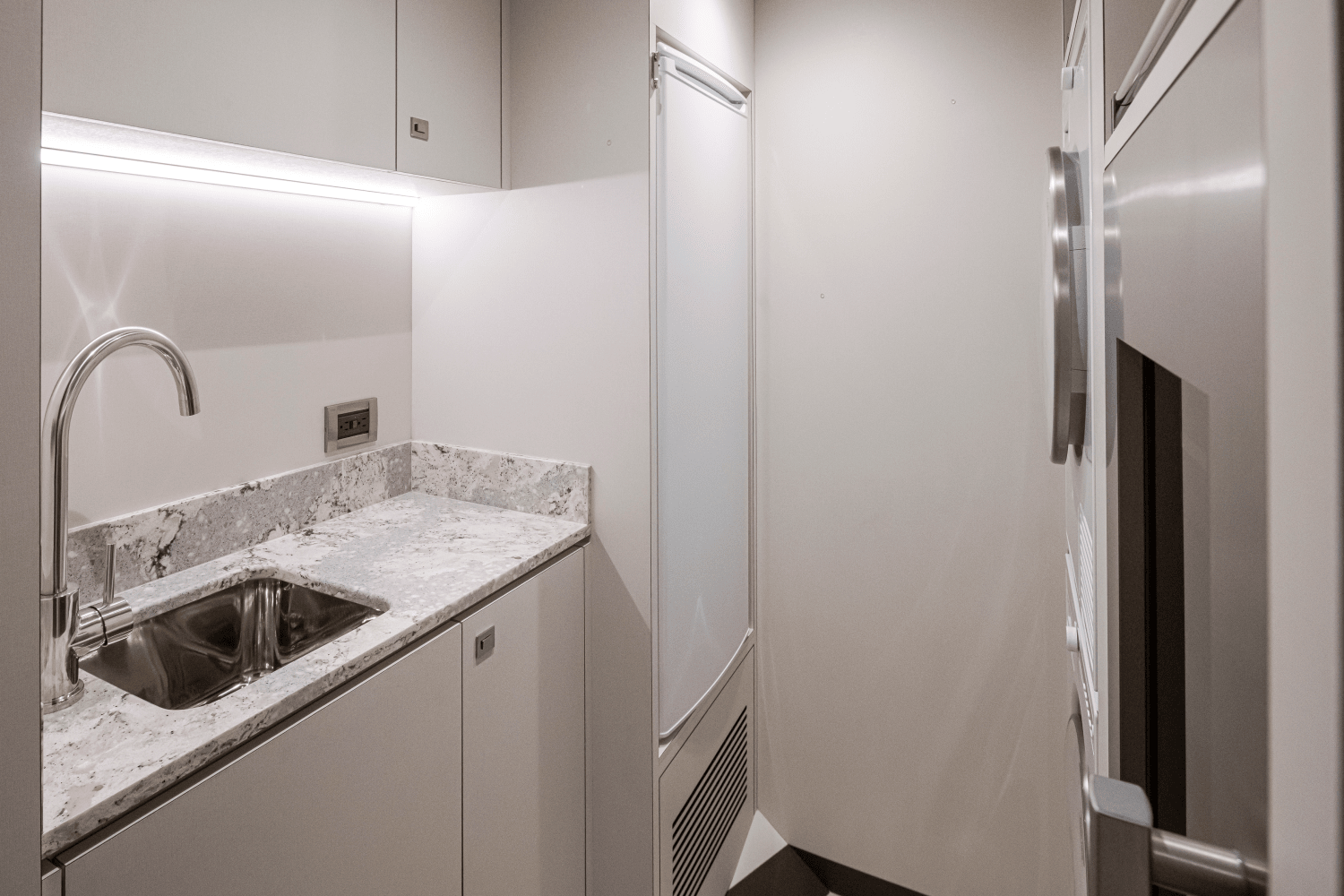 2026 Ocean Alexander 27R Image Thumbnail #83