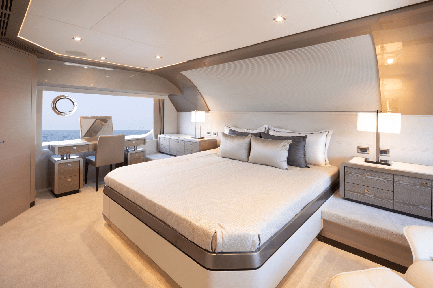 2025 Ocean Alexander 27R Image Thumbnail #12