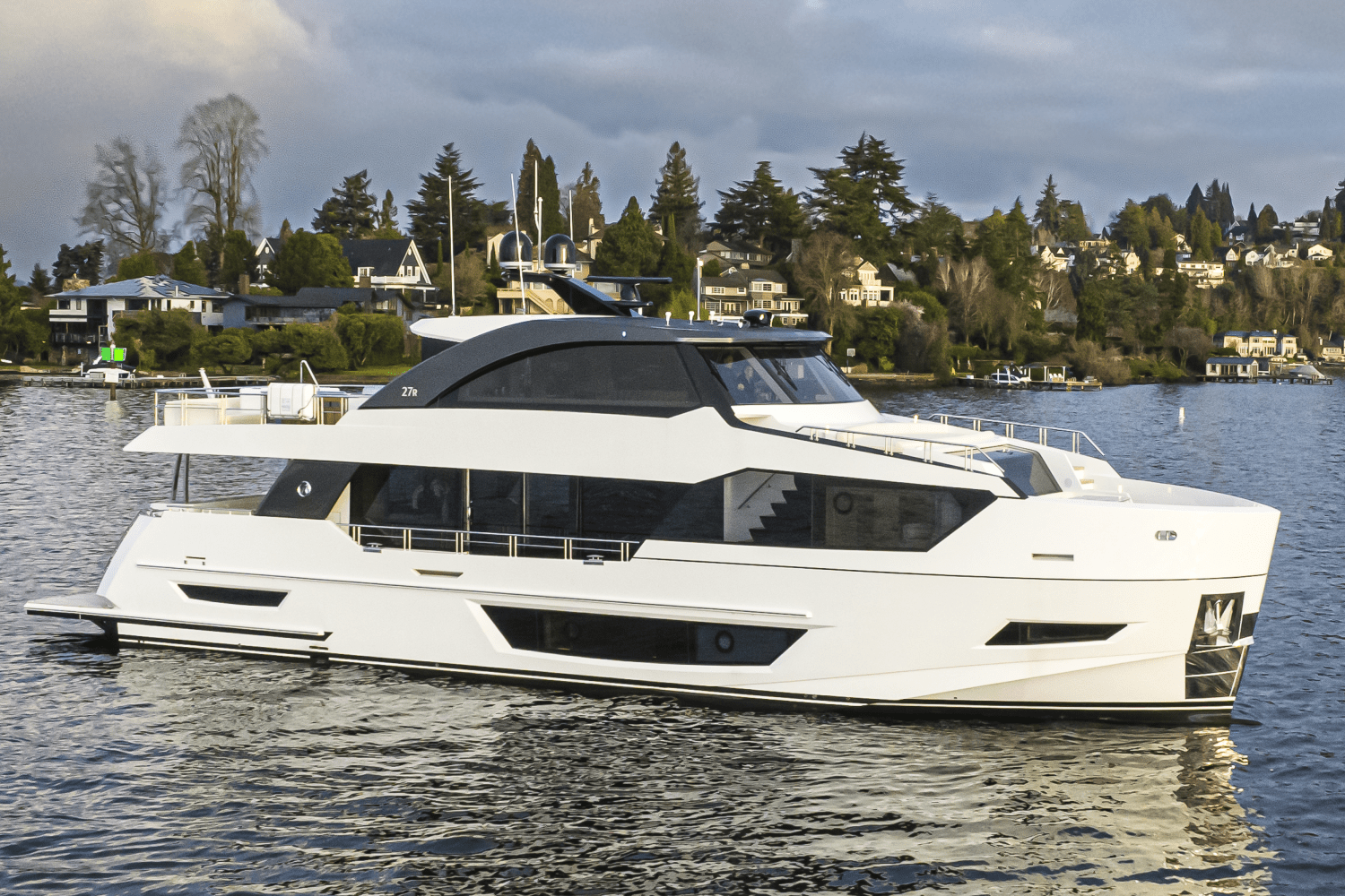 2025 Ocean Alexander
                                                             27R Image Thumbnail #3