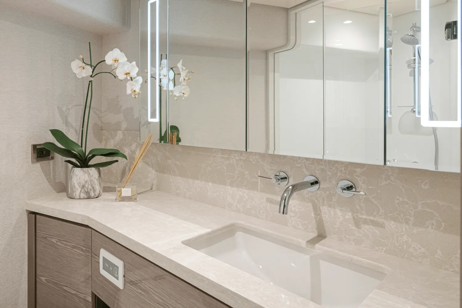 2026 Ocean Alexander 27R Image Thumbnail #79