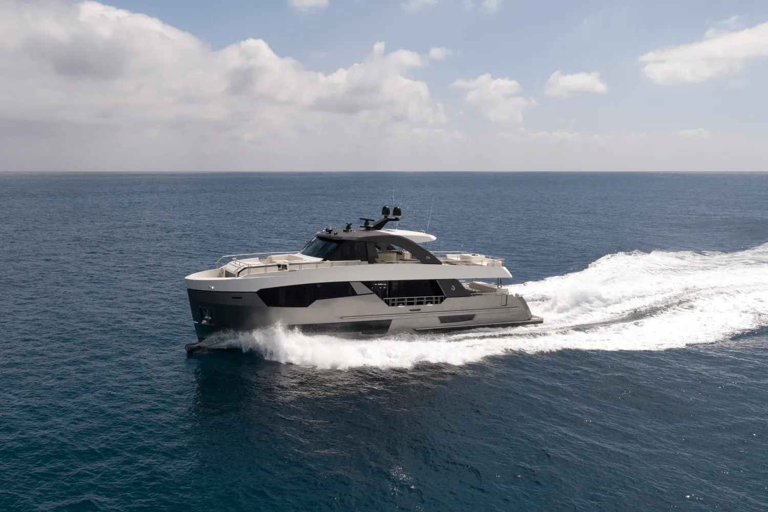 2025 Ocean Alexander 30R Image Thumbnail #6