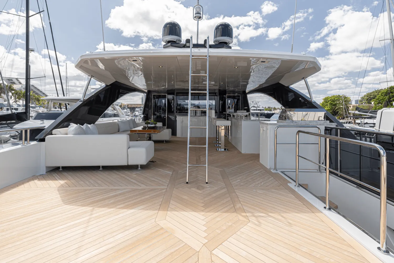 2025 Ocean Alexander 30R Image Thumbnail #31