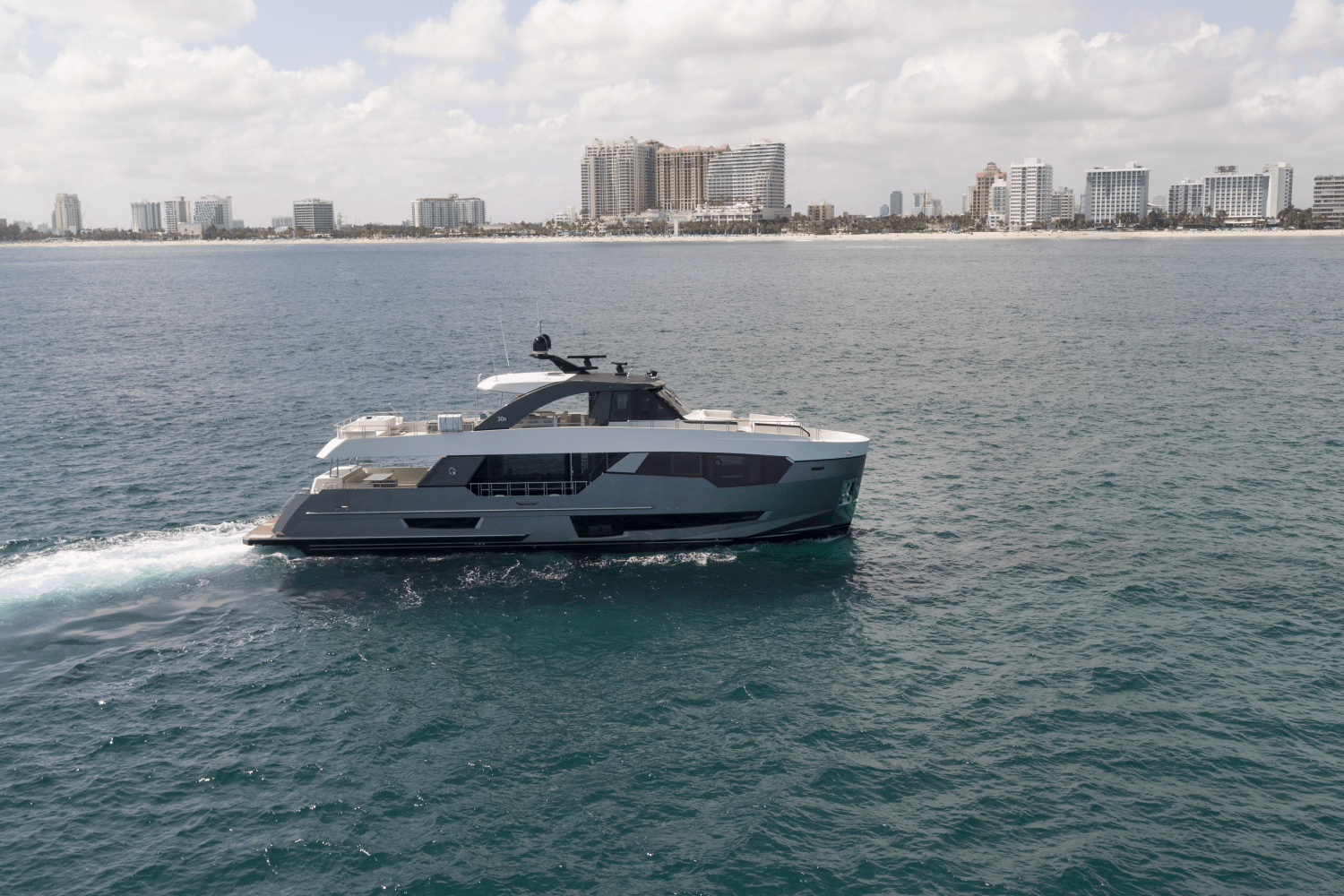 2025 Ocean Alexander 30R Image Thumbnail #1
