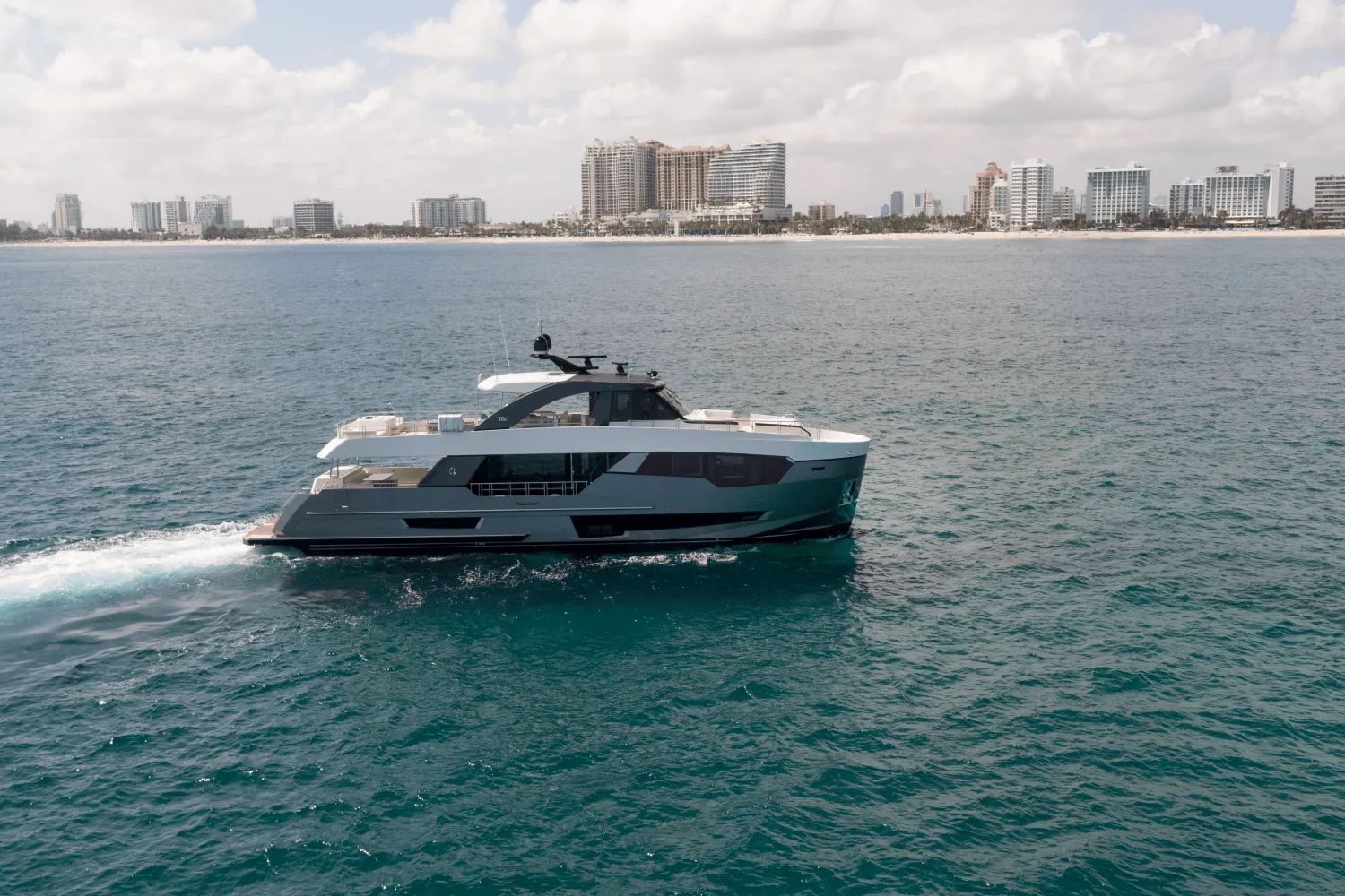 2025 Ocean Alexander 30R Image Thumbnail #1
