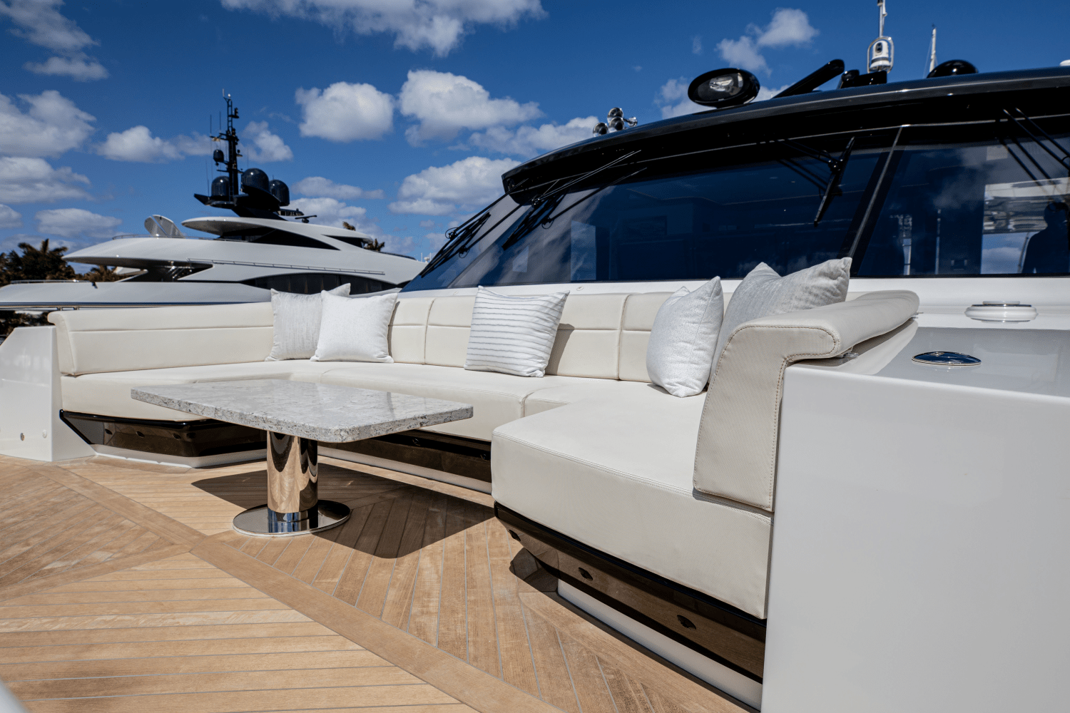 2025 Ocean Alexander 30R Image Thumbnail #10