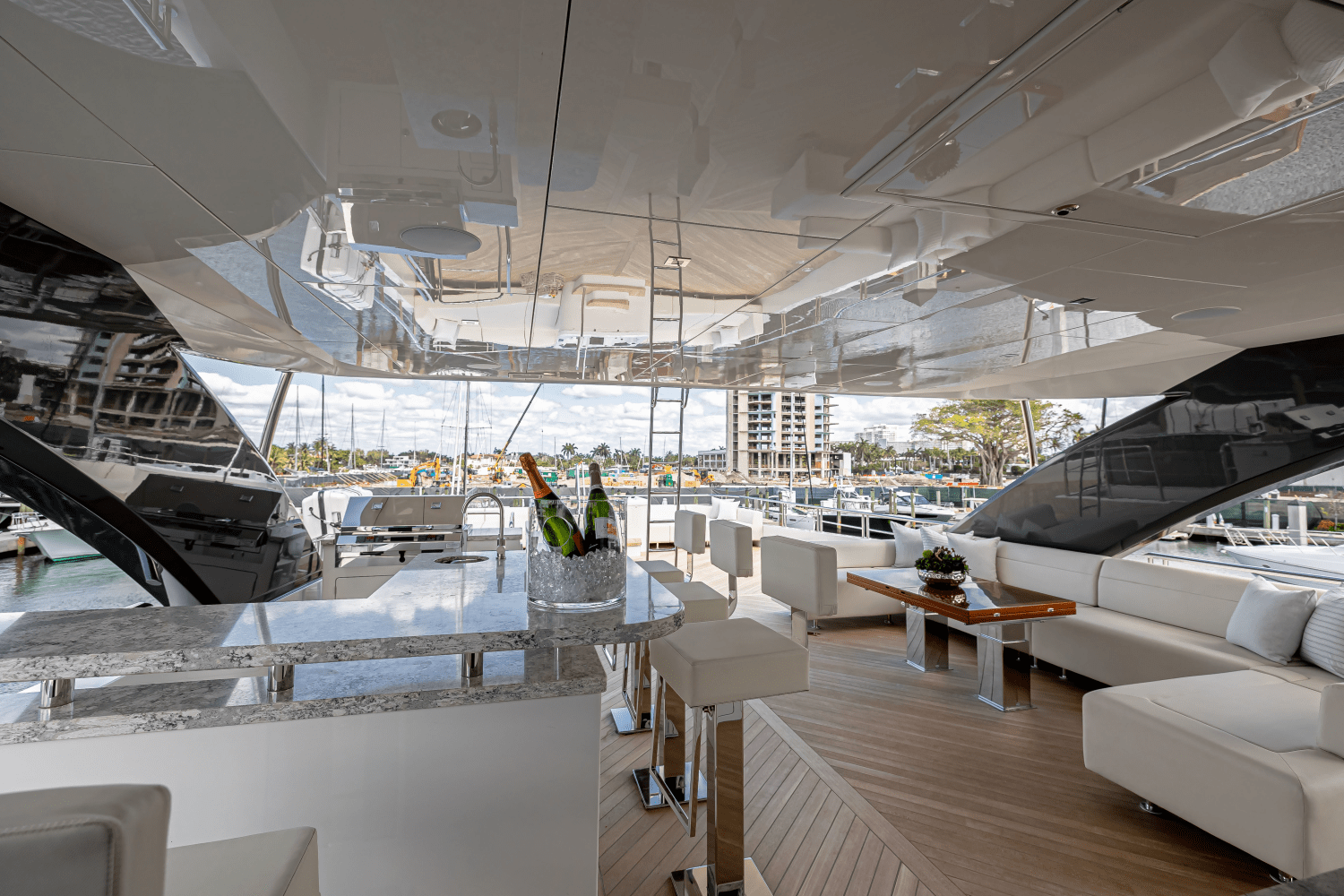 2025 Ocean Alexander 30R Image Thumbnail #35