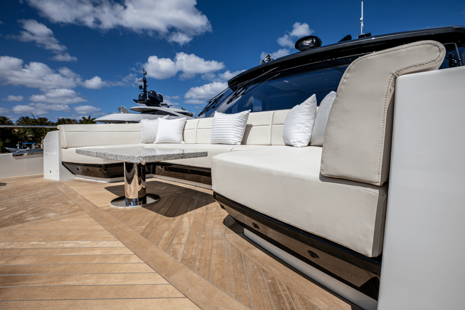 2025 Ocean Alexander 30R Image Thumbnail #13