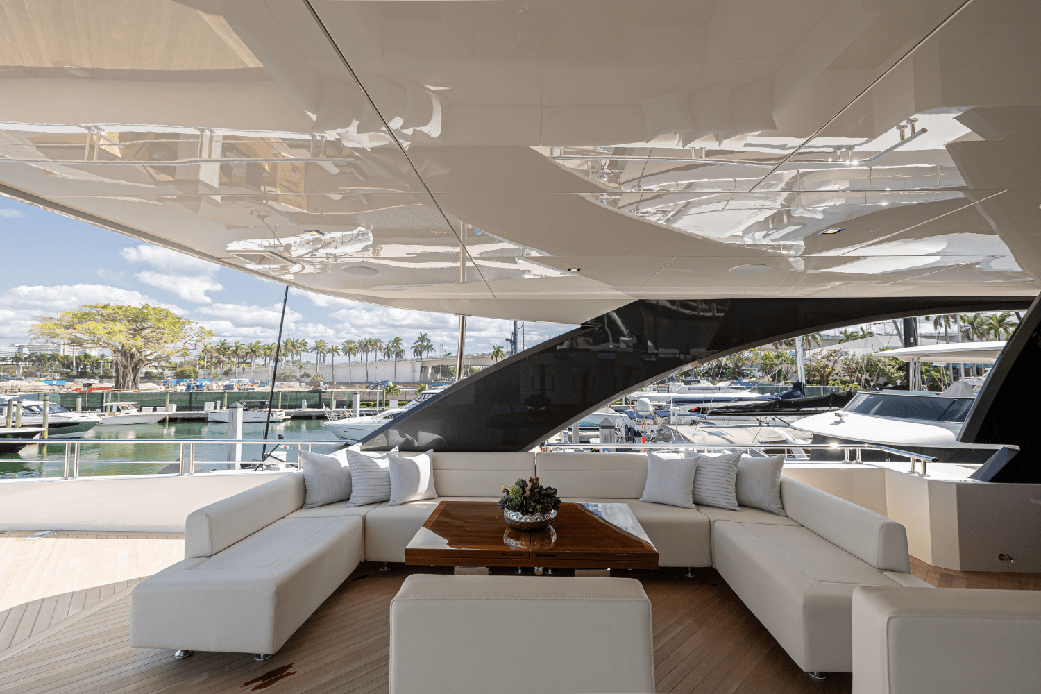 2025 Ocean Alexander 30R Image Thumbnail #28