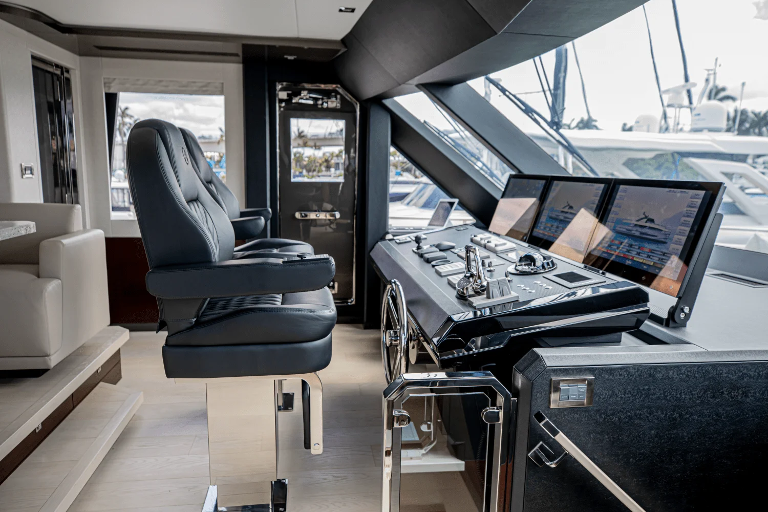 2026 Ocean Alexander
                                                             30R Image Thumbnail #50