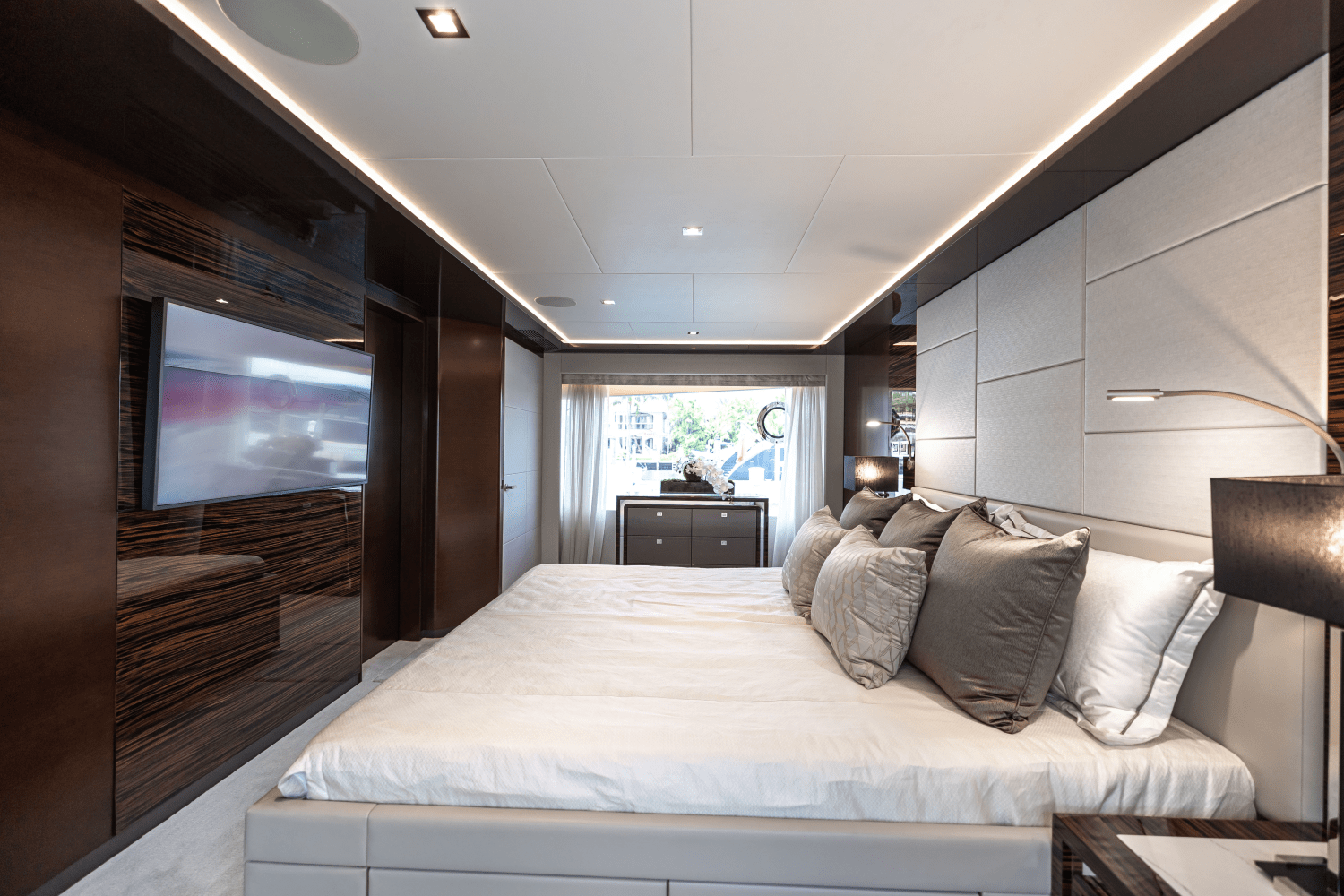 2026 Ocean Alexander 30R Image Thumbnail #56