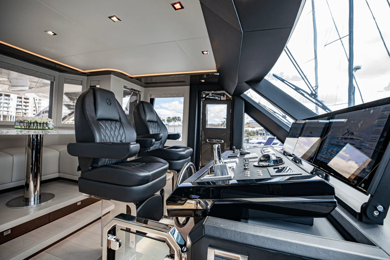 2026 Ocean Alexander
                                                             30R Image Thumbnail #48