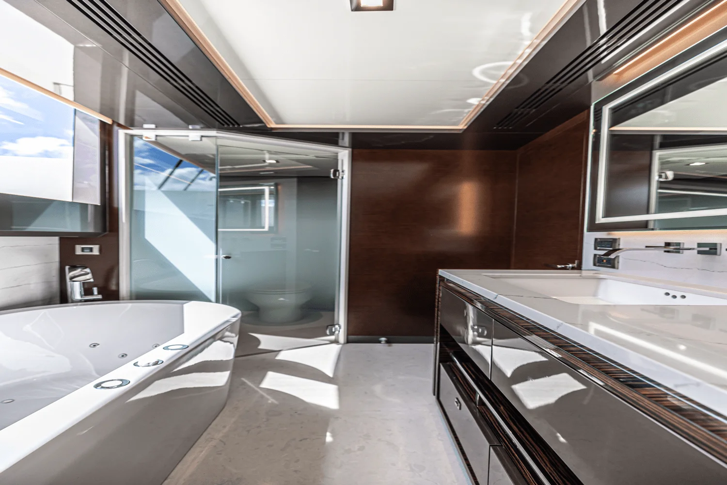 2026 Ocean Alexander 30R Image Thumbnail #55