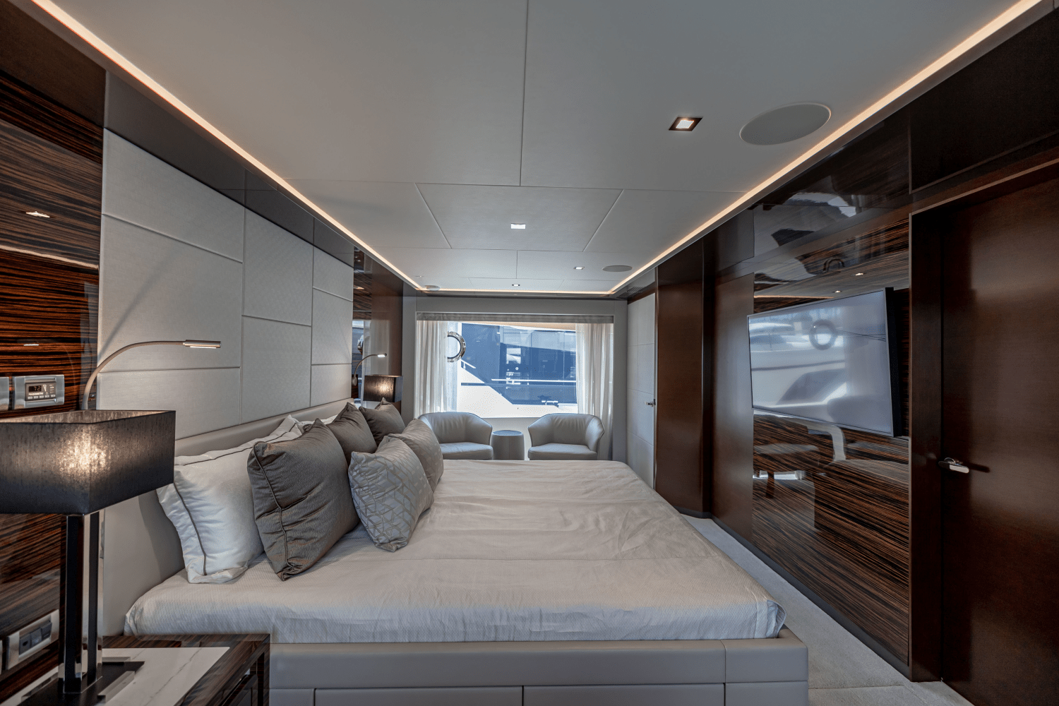 2025 Ocean Alexander 30R Image Thumbnail #63