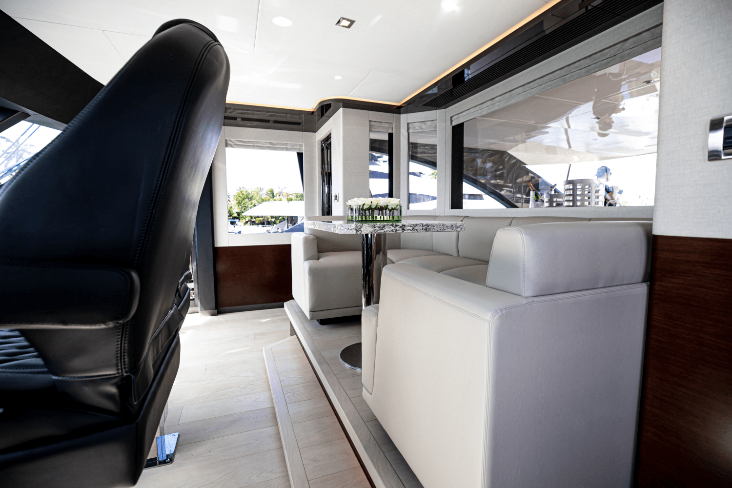 2025 Ocean Alexander 30R Image Thumbnail #41