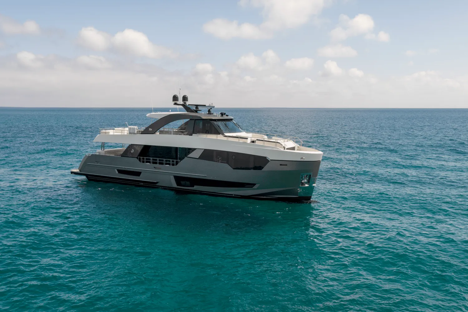 2025 Ocean Alexander 30R Image Thumbnail #0