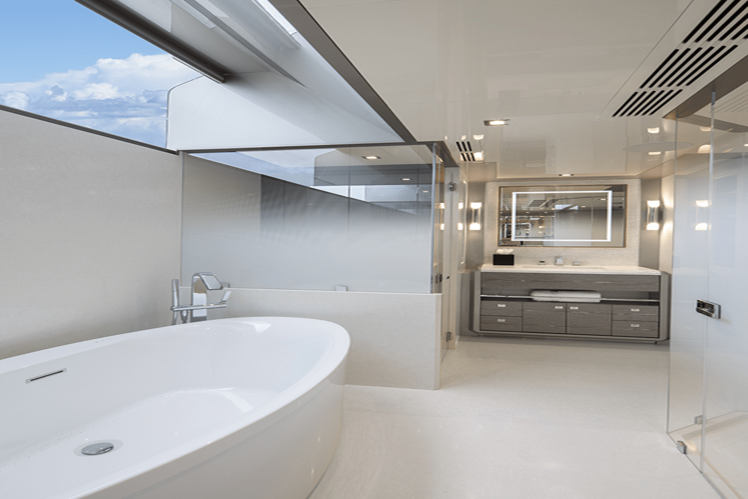 2025 Ocean Alexander 35R Image Thumbnail #90