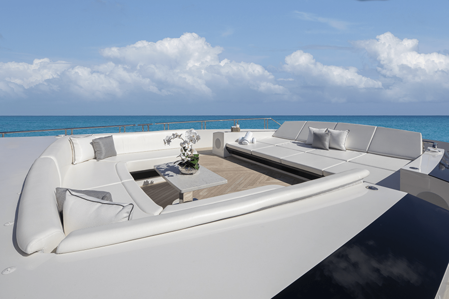2025 Ocean Alexander 35R Image Thumbnail #23
